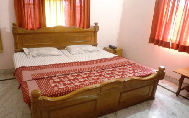 Hotel Aanandan Residency