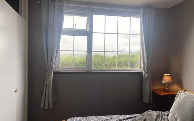 Carratraw Apartment,