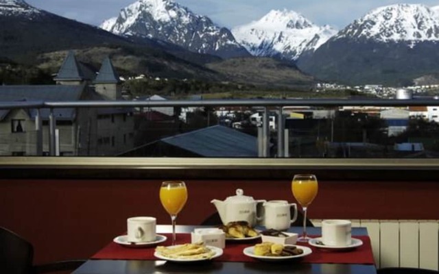 Hotel Mil 810