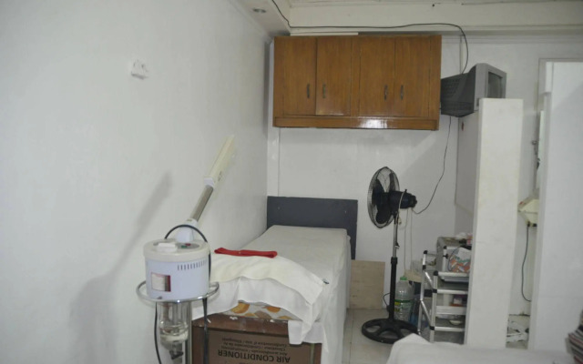 Boracay Tourists' Inn