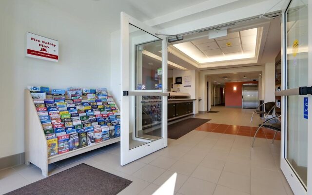 Motel 6 Toronto Mississauga