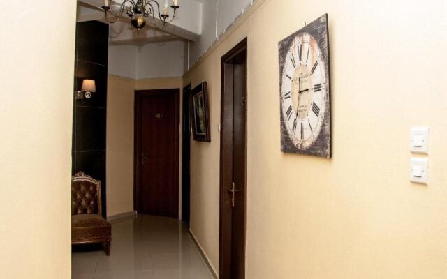 Aeolic Star Hotel