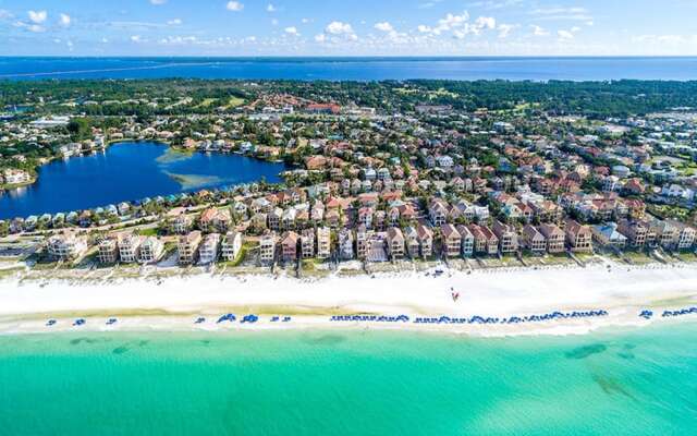 Villa Playa by Five Star Properties