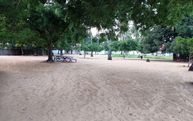 Sunset Safari & Resort