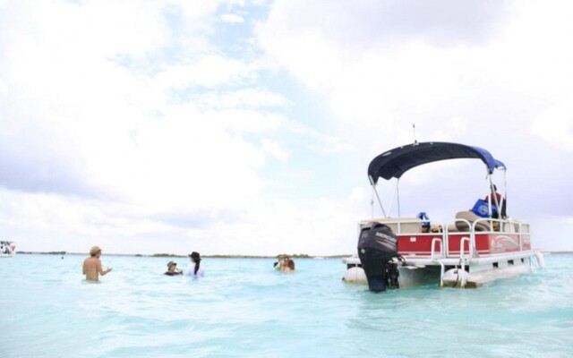 Urban Bacalar Hotel