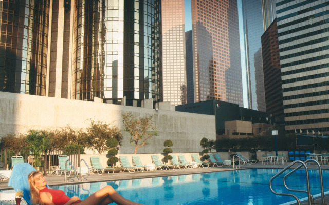 The Westin Bonaventure Hotel and Suites, Los Angeles