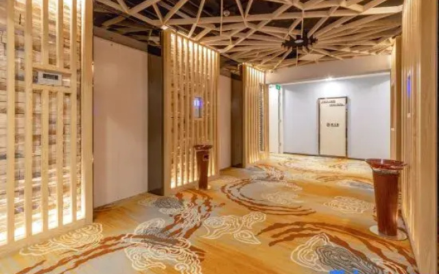 Kunming Yuntong Hotel（Kunming Railway Station Store）
