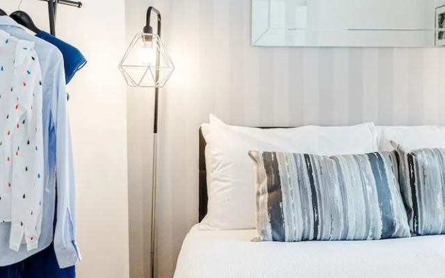 Trendy Covent Garden Apartment