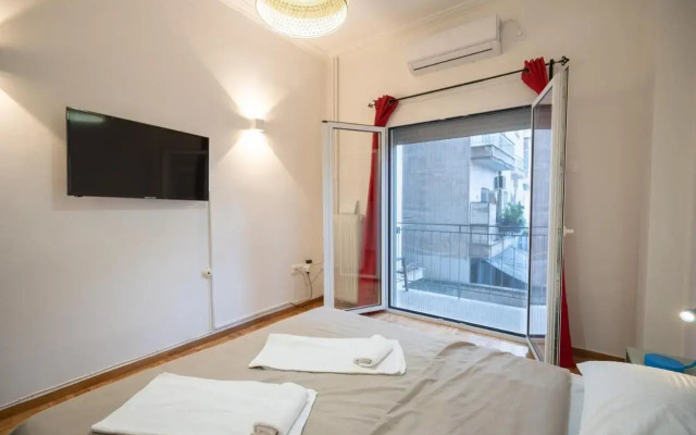 Panormou metro station 1 bedroom 2 persons flat
