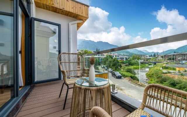 Yunshang Grassland Anji Yinxuanyuan Holiday Homestay