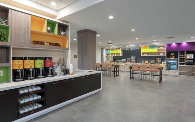 Home2 Suites by Hilton Indianapolis Airport