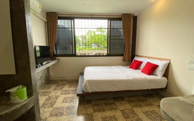 Laluna River House