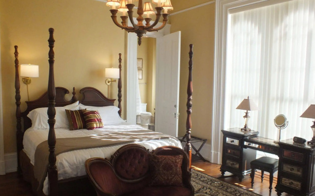 The Pepin Mansion Historic B&B