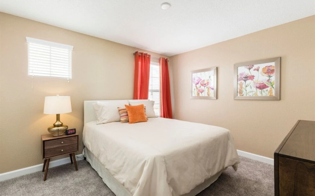 5BR 5BA ChampionsGate Pool Home