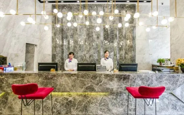 Jinpeng International Hotel (Duyun Dashiban Ancient Street)