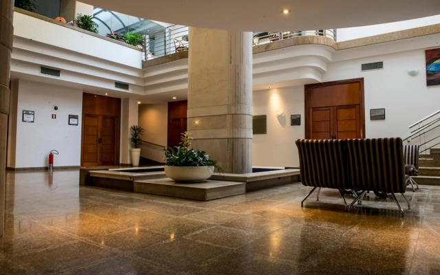Golden Tulip Goiania Address