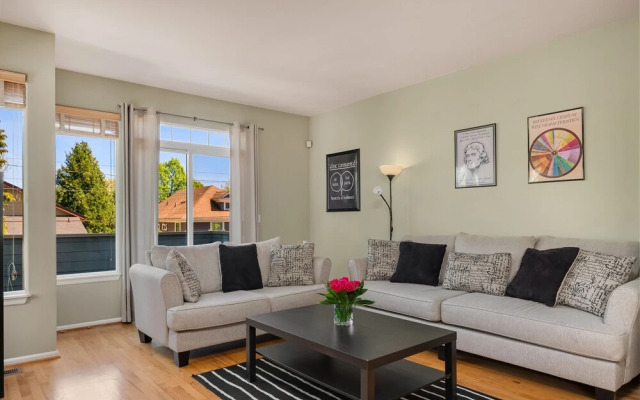 Seattle Vacation Home: The Vineyard