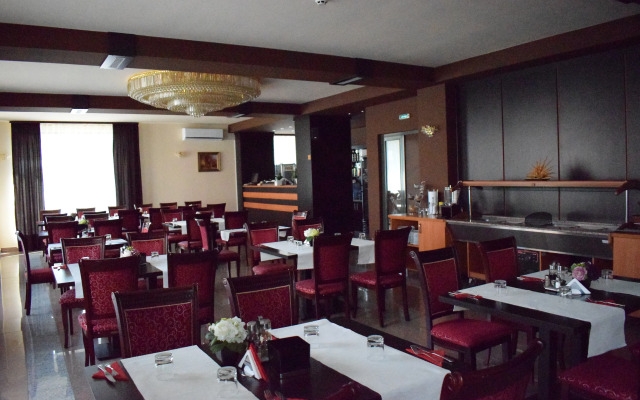 Hotel Regal