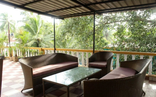 OYO 10403 Home Modern Studios Candolim