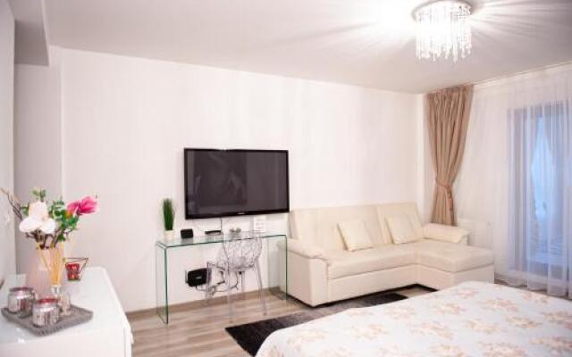 Adriella Apartment Luxury