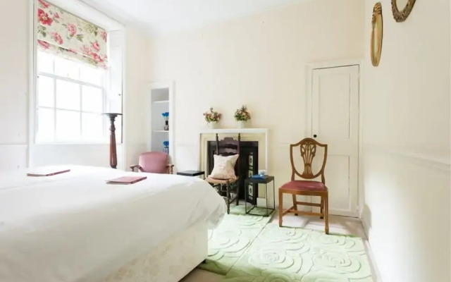 The Wonderland Townhouse - Amazing Alice In Wonderland 8Bdr [Vr]