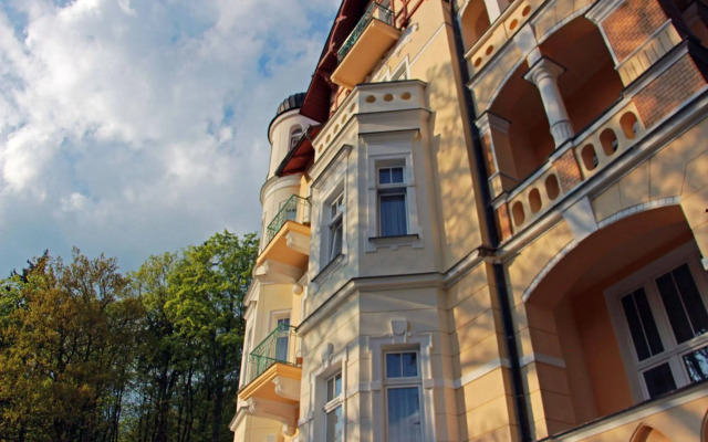 Hotel Villa Regent