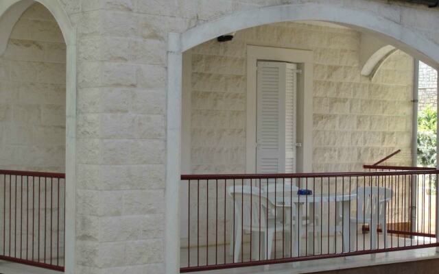 Apartments Boguvila -