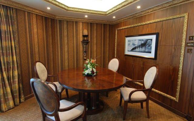 Maden Hotel
