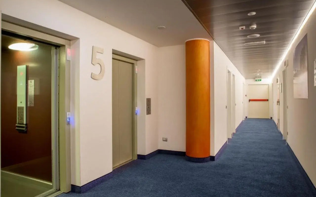 Отель Phi Hotel Milano