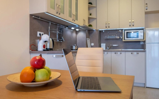 APT 32 near Mall of Sofia & Metro Station