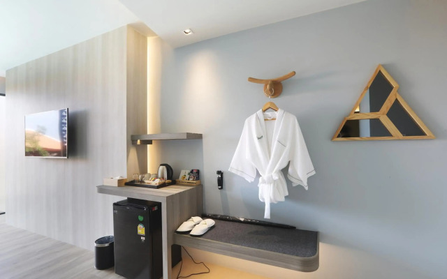 The Signature Hotel Airport (SHA Extra Plus)