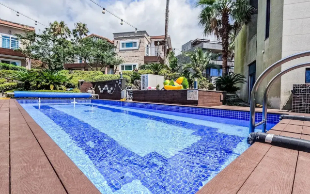 Monaco Pool Pension