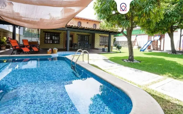 Family house in Oaxtepec Pool & Hot tub