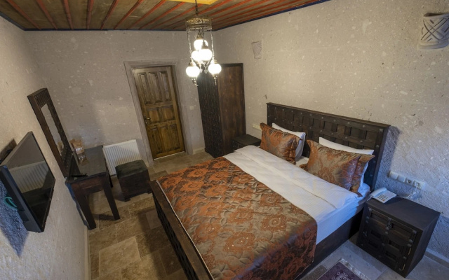 Underground Cave Suites