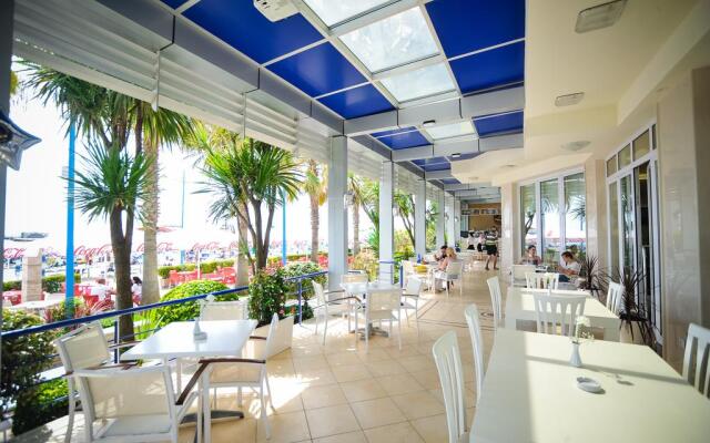 Hotel Iliria Internacional