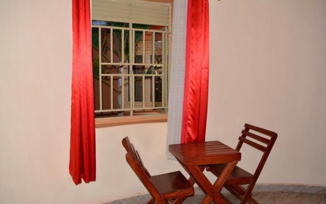 Mak Cottages