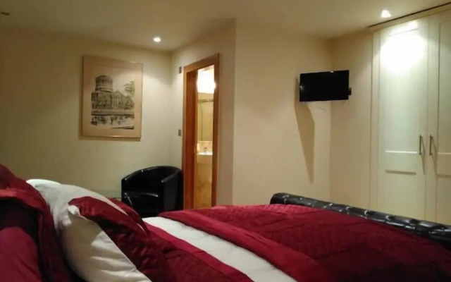 Avoca Lodge