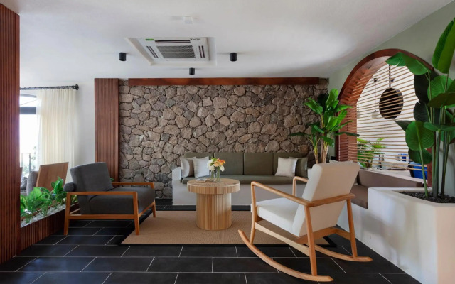 Efsane Hotel