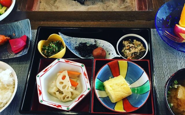 Waraku-Tei