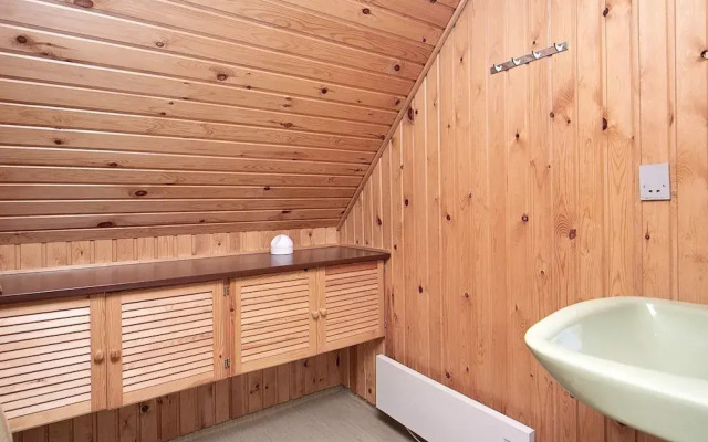 6 Person Holiday Home in Blavand