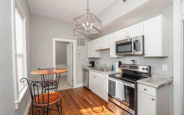 Suites on Main 3