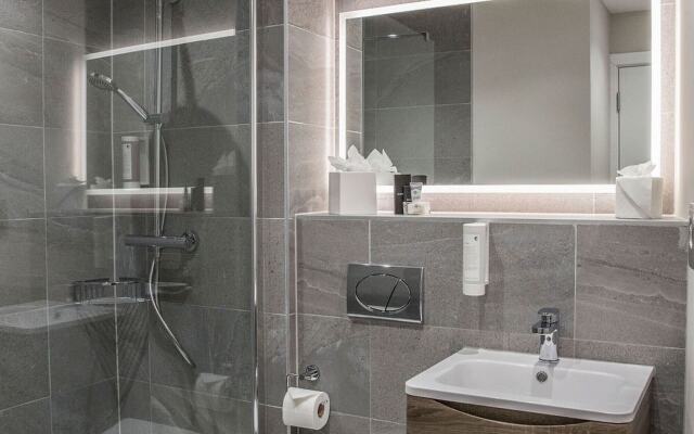 Metro Hotel & Apartments Dublin Airport