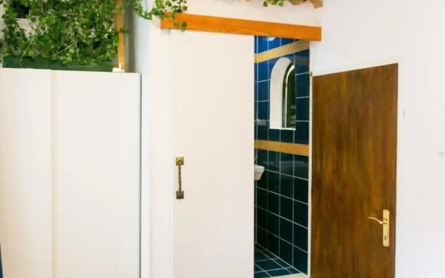 Blue Symphony Apartment