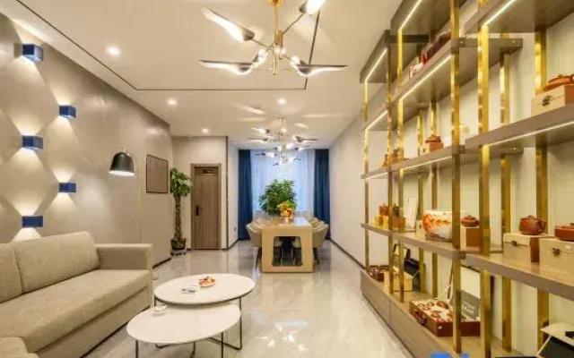 7 Days Premium Hotel  Chaoyang Kazuo Government Store
