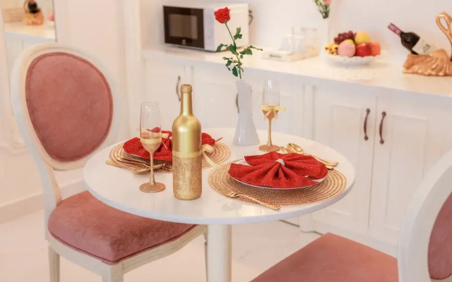 Couple Retreats - Romantic Apartment
