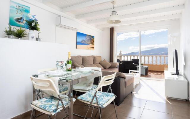 Home2Book Amazing Sea Views, Terrace & Pool