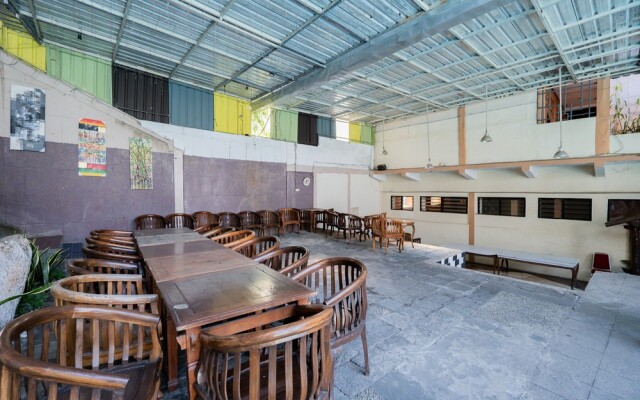 Urbanview Hotel Near Jatim Park 1 by RedDoorz