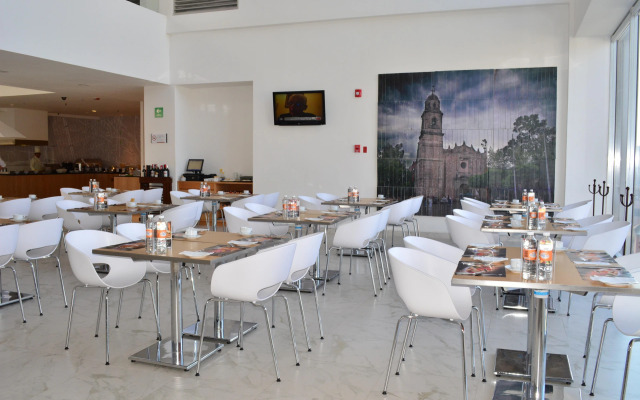 Fiesta Inn Tlalnepantla
