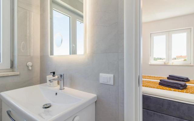 Penthouse Apartment Sax