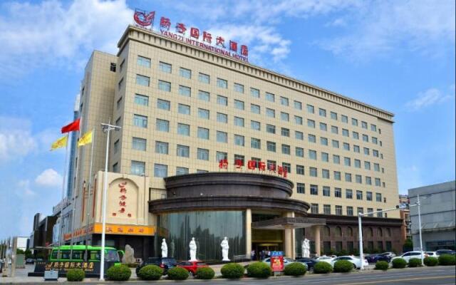 Yangzi International Hotel